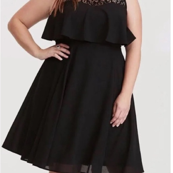NWT TORRID GEORGETTE LACE ILLUSION SKATER DRESS SIZE 18 - Picture 4 of 8